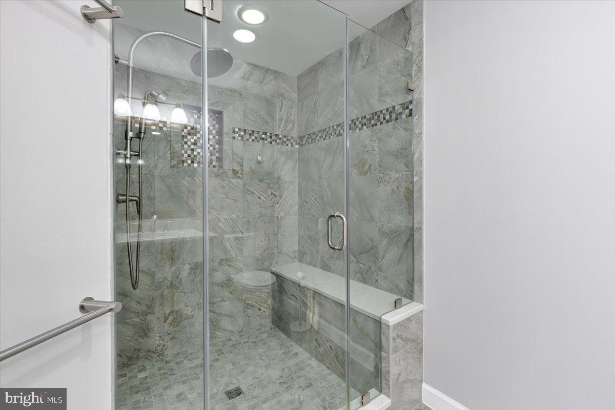 Reston, Virginia, 20194, United States, 3 Bedrooms Bedrooms, ,3 BathroomsBathrooms,Residential,For Sale,1989486