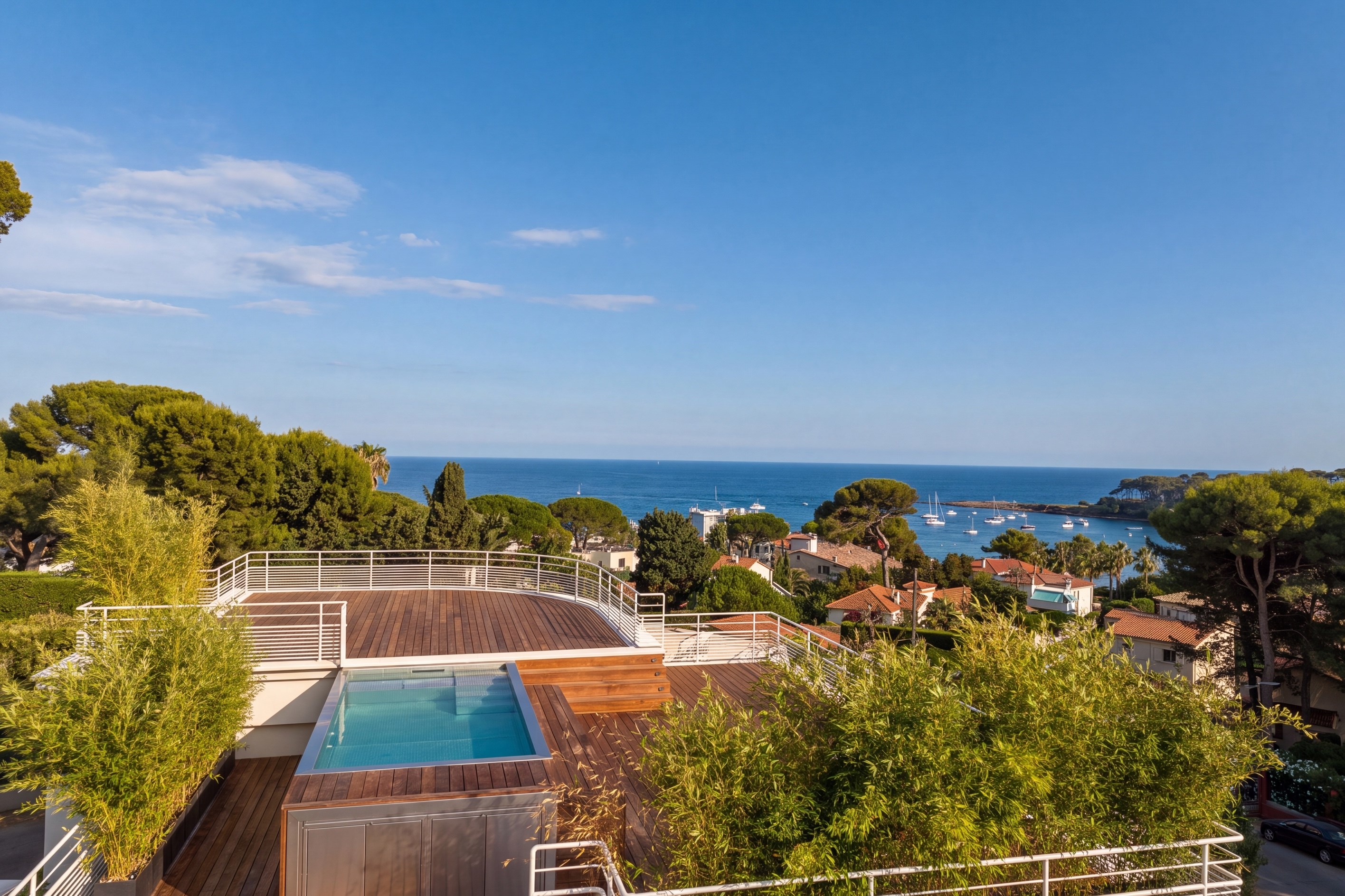  La Garoupe: 255 sq m Art Deco Villa with Rooftop Pool - 物件實景