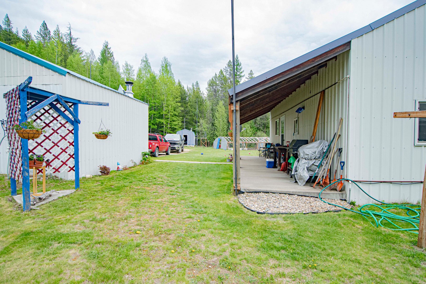 Naples, Idaho, 83847, United States, 2 Bedrooms Bedrooms, ,1 BathroomBathrooms,Residential,For Sale,1979957