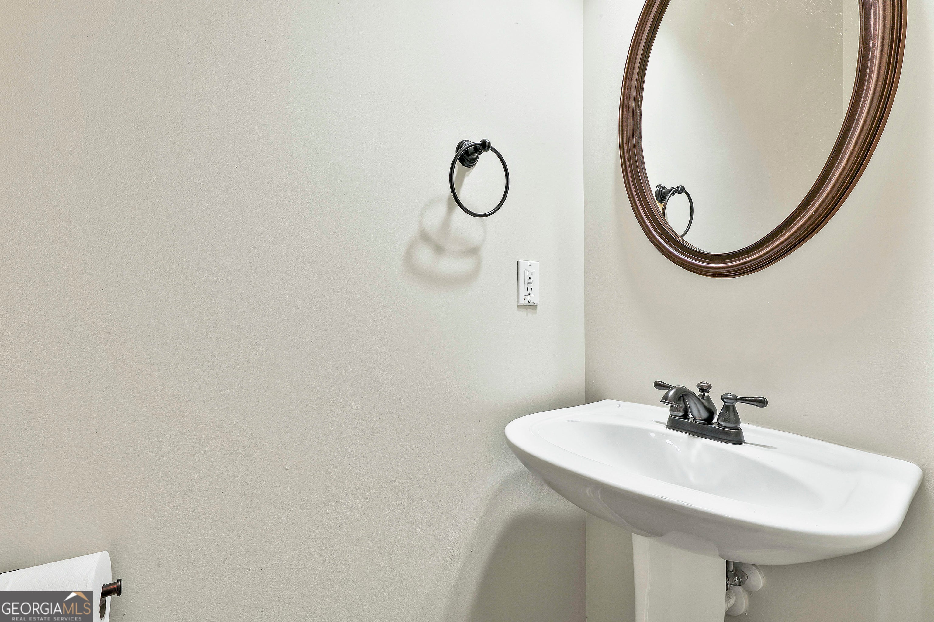 Douglasville, Georgia, 30135, United States, 5 Bedrooms Bedrooms, ,4 BathroomsBathrooms,Residential,For Sale,1999896