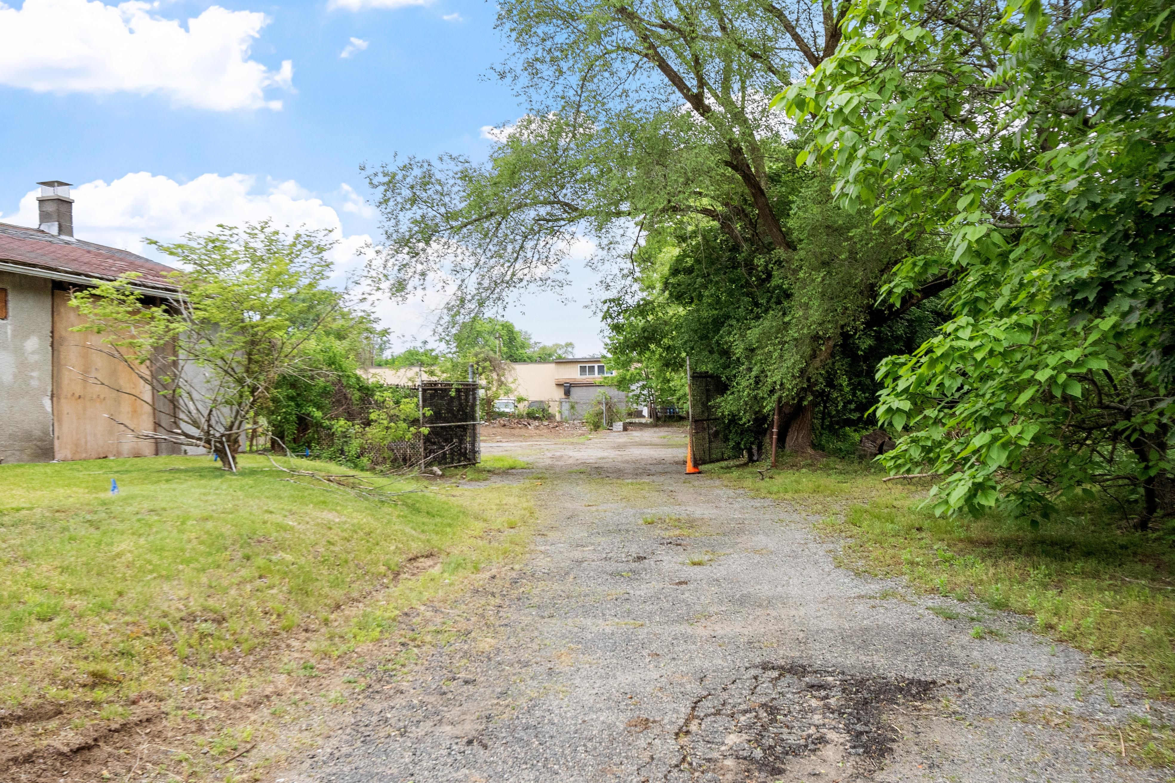  14 Cross Street, Woburn, MA 01801 - 物件實景