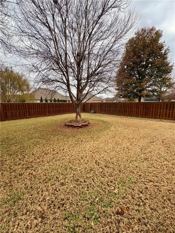 Farmington, Arkansas, 72730, United States, 4 Bedrooms Bedrooms, ,3 BathroomsBathrooms,Residential,For Sale,1998825