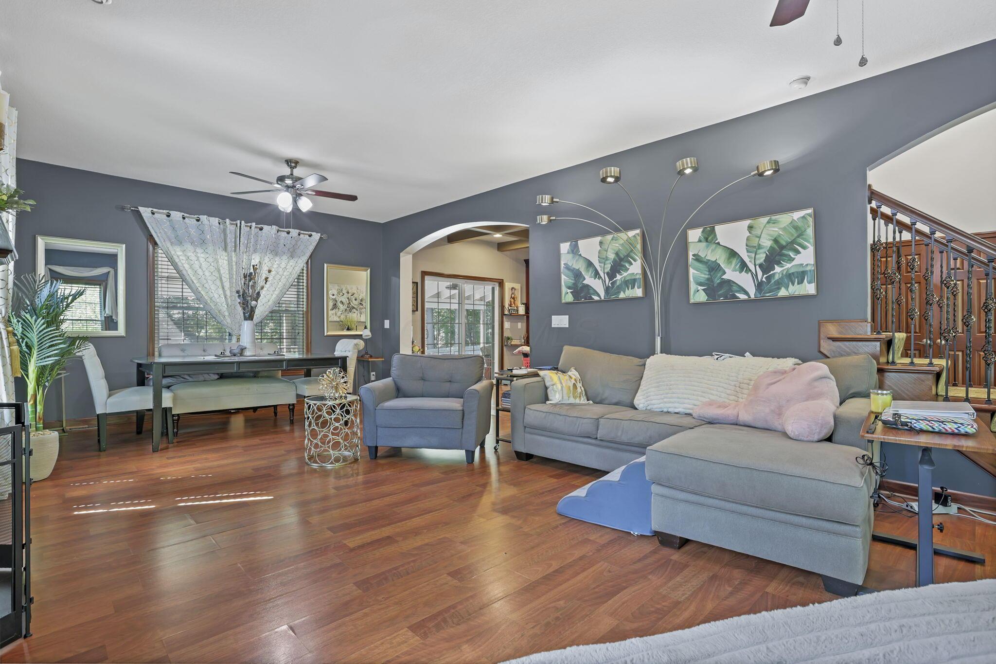 Newark, Ohio, 43055, United States, 4 Bedrooms Bedrooms, ,3 BathroomsBathrooms,Residential,For Sale,1928716