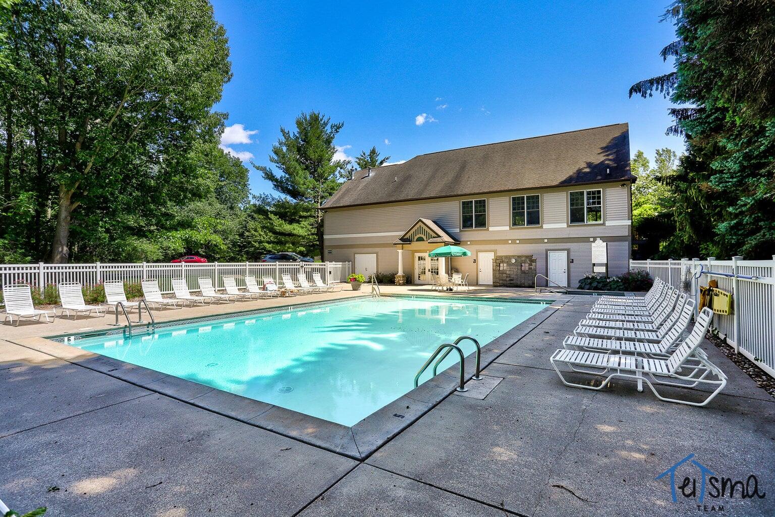 Spring Lake, Michigan, 49456, United States, 2 Bedrooms Bedrooms, ,3 BathroomsBathrooms,Residential,For Sale,1901119