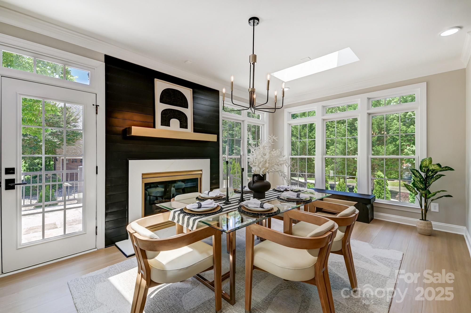Charlotte, North Carolina, 28226, United States, 4 Bedrooms Bedrooms, ,4 BathroomsBathrooms,Residential,For Sale,1795326