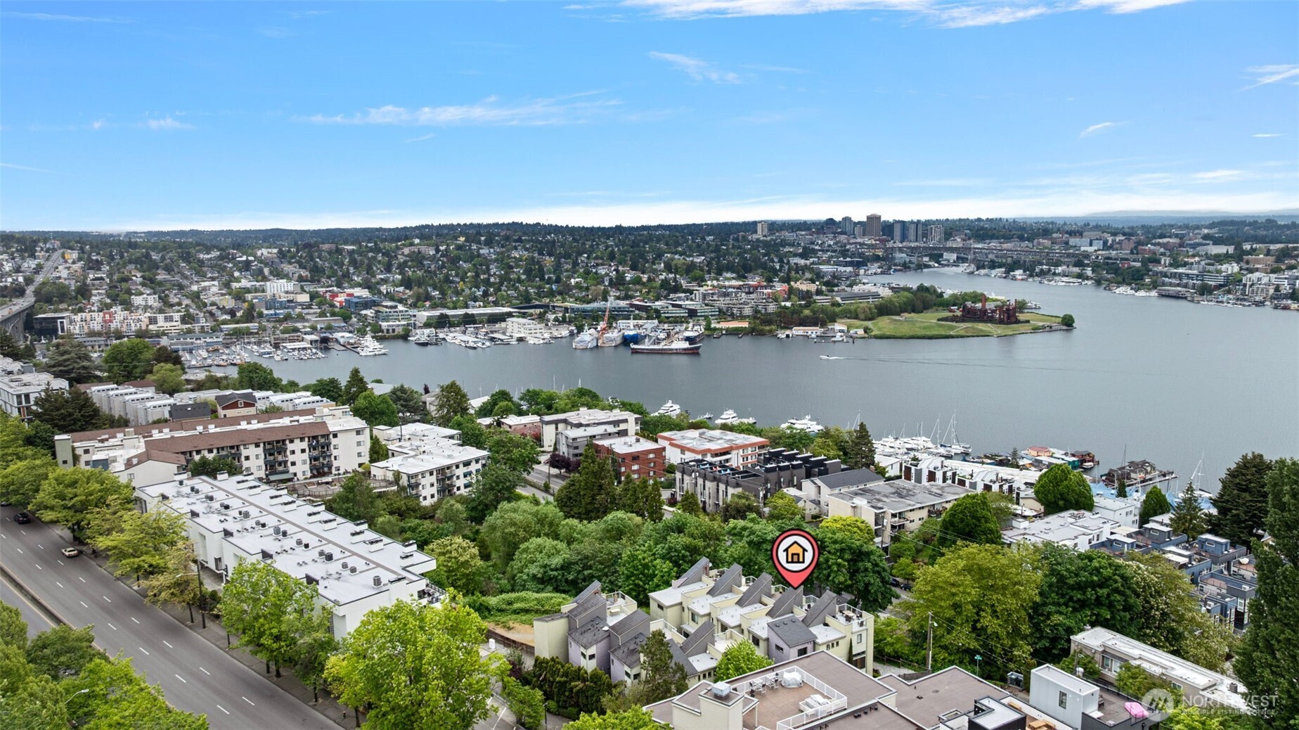 Seattle, Washington, 98109, United States, 3 Bedrooms Bedrooms, ,4 BathroomsBathrooms,Residential,For Sale,1851882