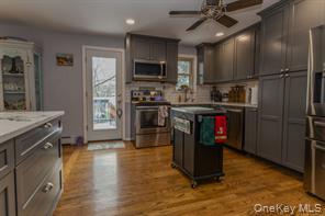 Carmel, New York, 10512, United States, 3 Bedrooms Bedrooms, ,2 BathroomsBathrooms,Residential,For Sale,2006198