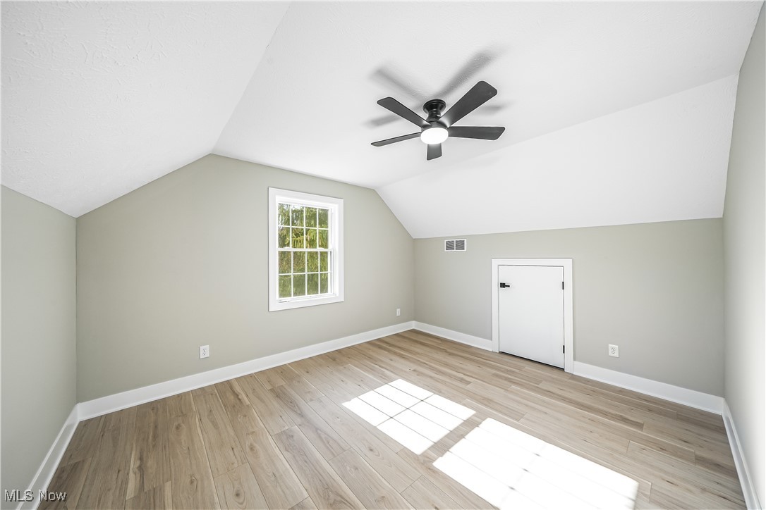 Aurora, Ohio, 44202, United States, 4 Bedrooms Bedrooms, ,4 BathroomsBathrooms,Residential,For Sale,1988117