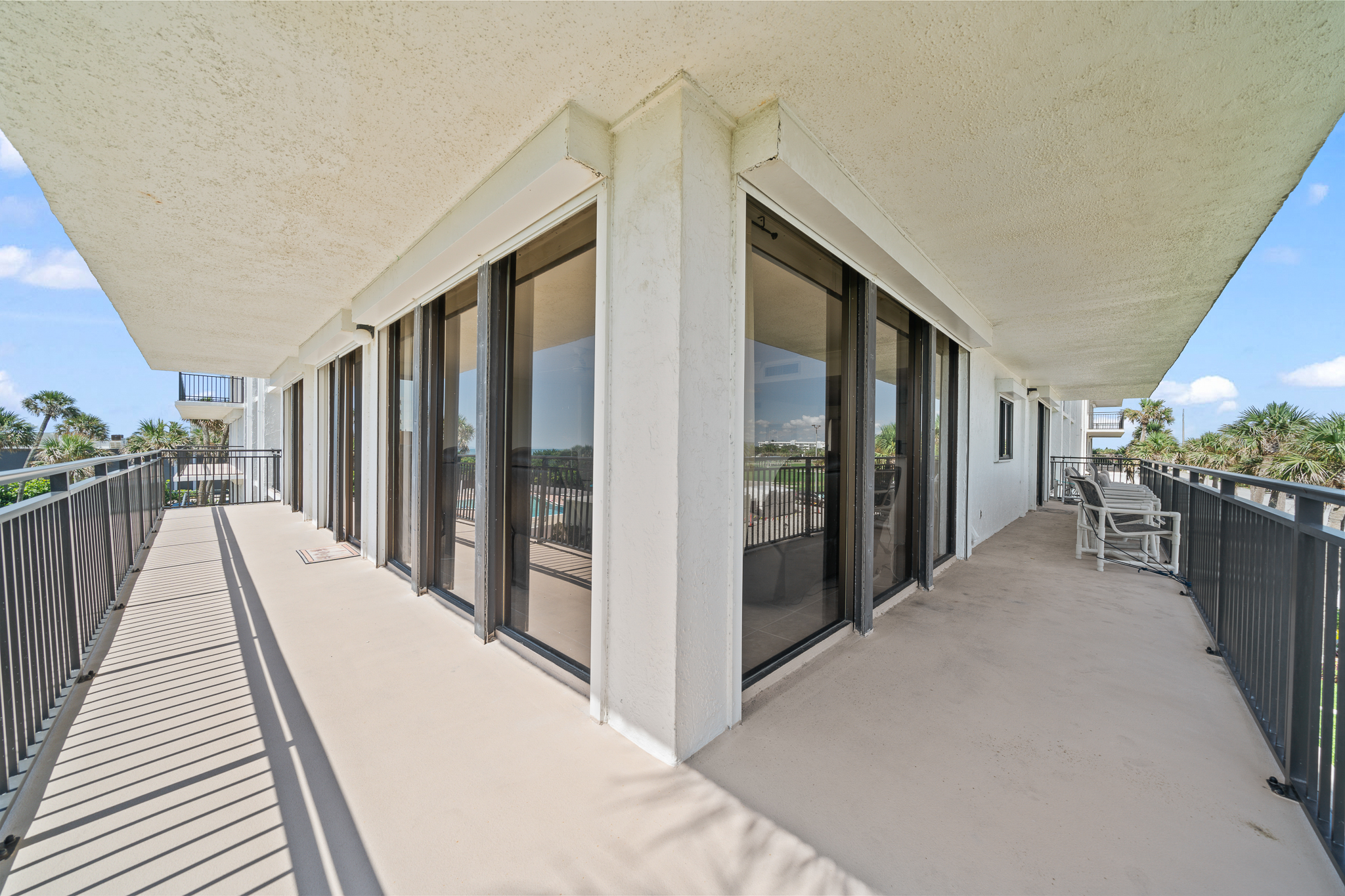  2100 N Atlantic Avenue, #303, Cocoa Beach, FL, 32931 - 物件實景