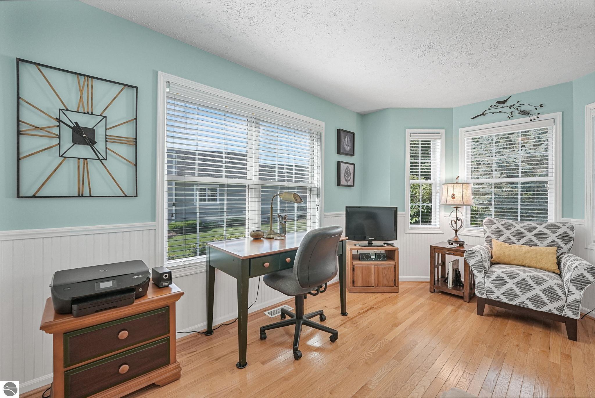 Traverse City, Michigan, 49685, United States, 3 Bedrooms Bedrooms, ,3 BathroomsBathrooms,Residential,For Sale,1943667