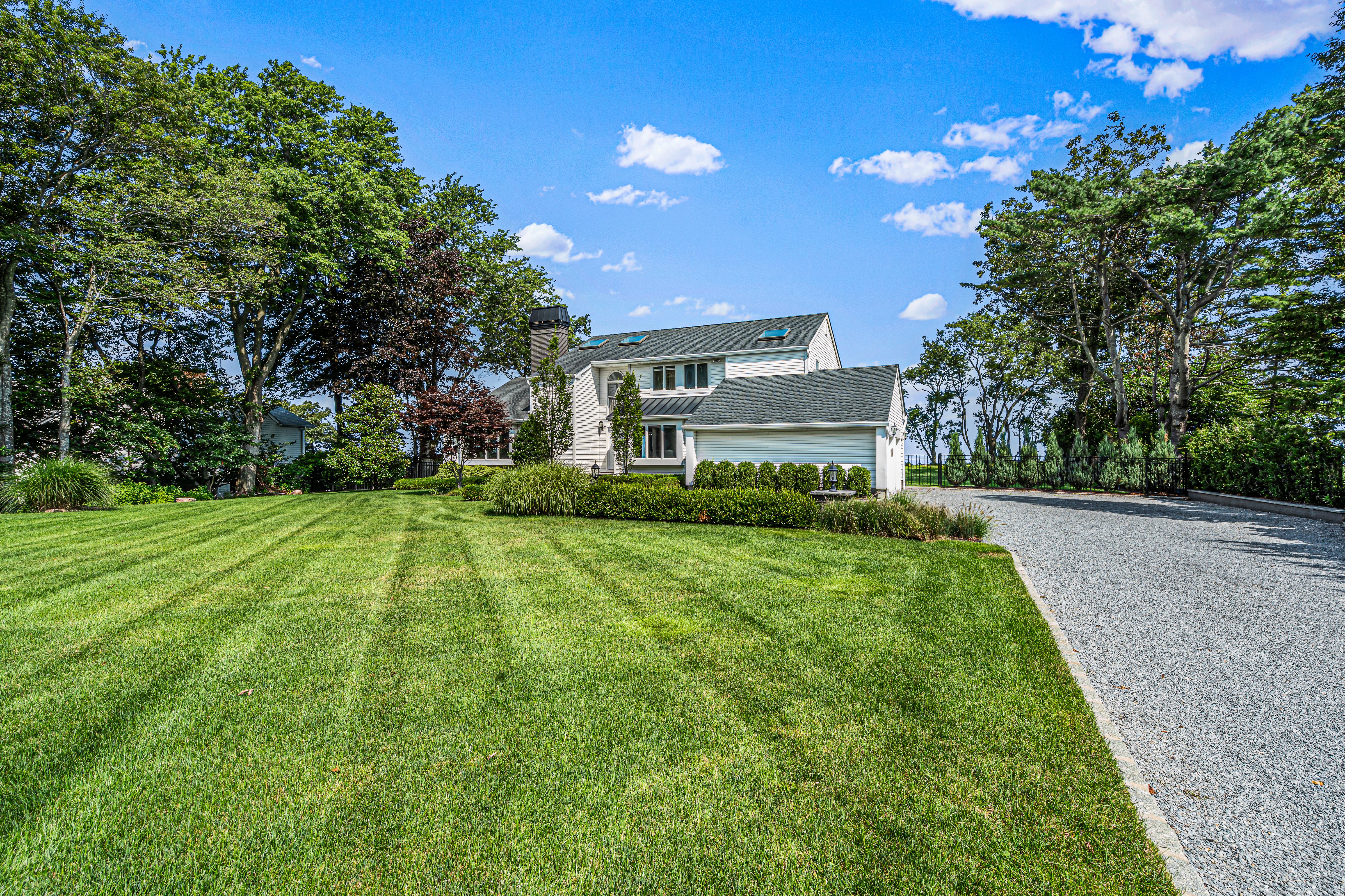  37 Soundview Drive, Shoreham, NY 11786 - 物件實景