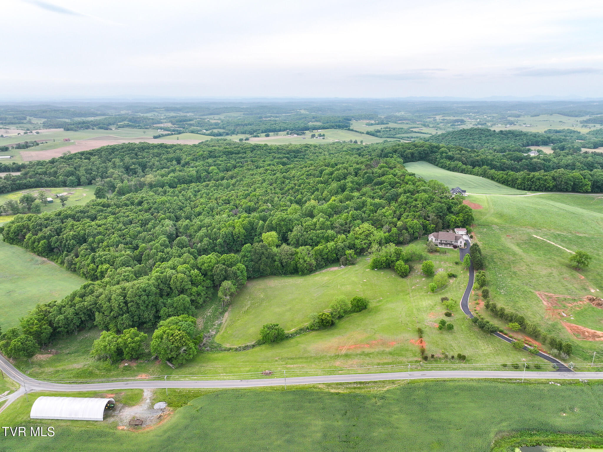Parrottsville, Tennessee, 37843, United States, 5 Bedrooms Bedrooms, ,4 BathroomsBathrooms,Residential,For Sale,2005757