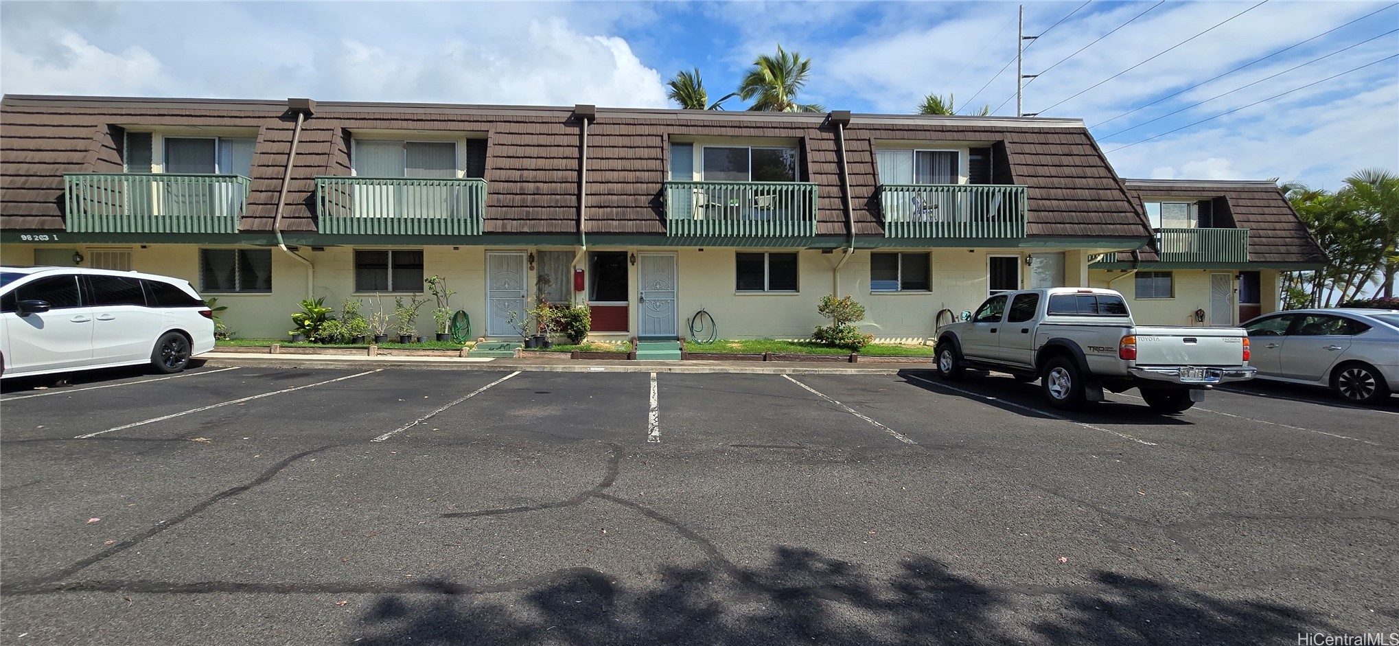 Aiea, Hawaii, 96701, United States, 3 Bedrooms Bedrooms, ,3 BathroomsBathrooms,Residential,For Sale,1962399