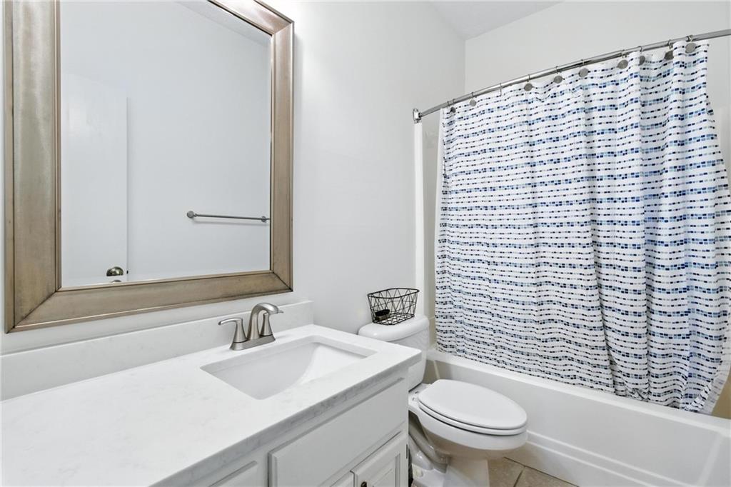 Lawrenceville, Georgia, 30045, United States, 4 Bedrooms Bedrooms, ,3 BathroomsBathrooms,Residential,For Sale,1941302