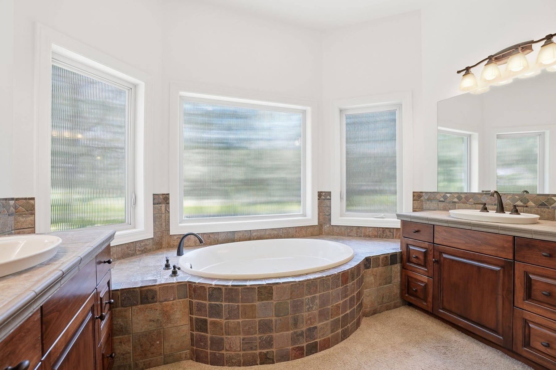  3334 NW Braid Drive Bend, OR 97703 - 物件實景