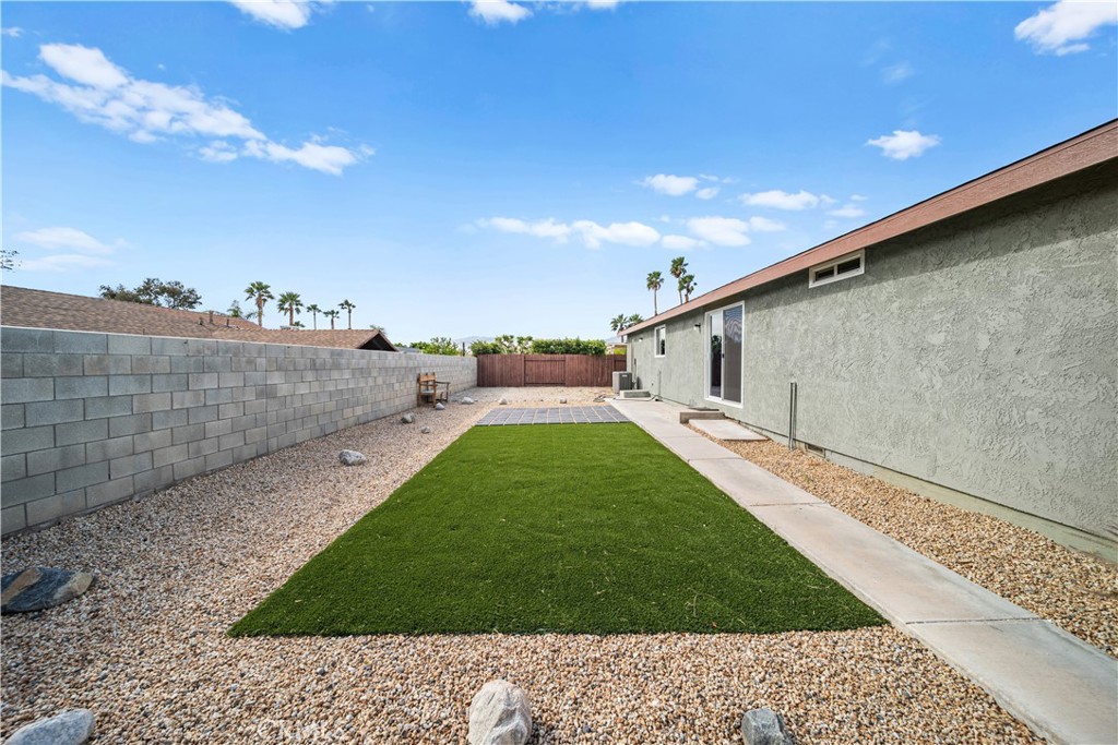PALM SPRINGS, California, 92262, United States, 4 Bedrooms Bedrooms, ,2 BathroomsBathrooms,Residential,For Sale,1722604
