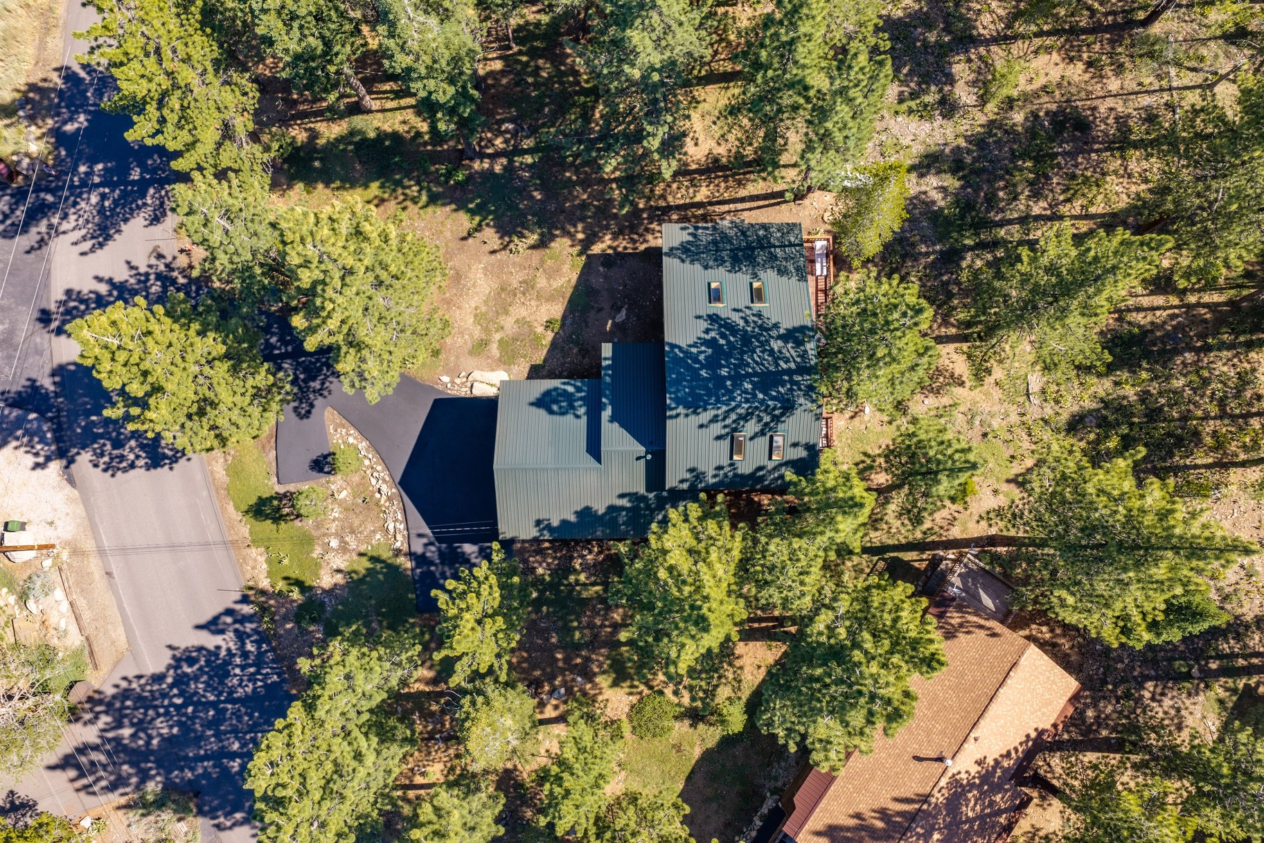  Sunlit Tahoe Donner Home with Spacious Rooms - 物件實景