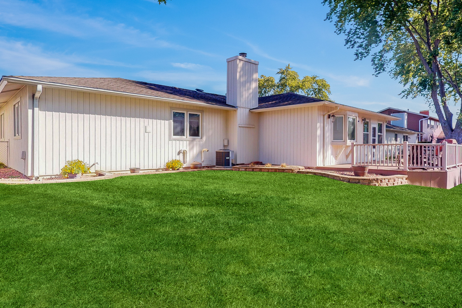 Elk Grove Village, Illinois, 60007, United States, 4 Bedrooms Bedrooms, ,2 BathroomsBathrooms,Residential,For Sale,1979960