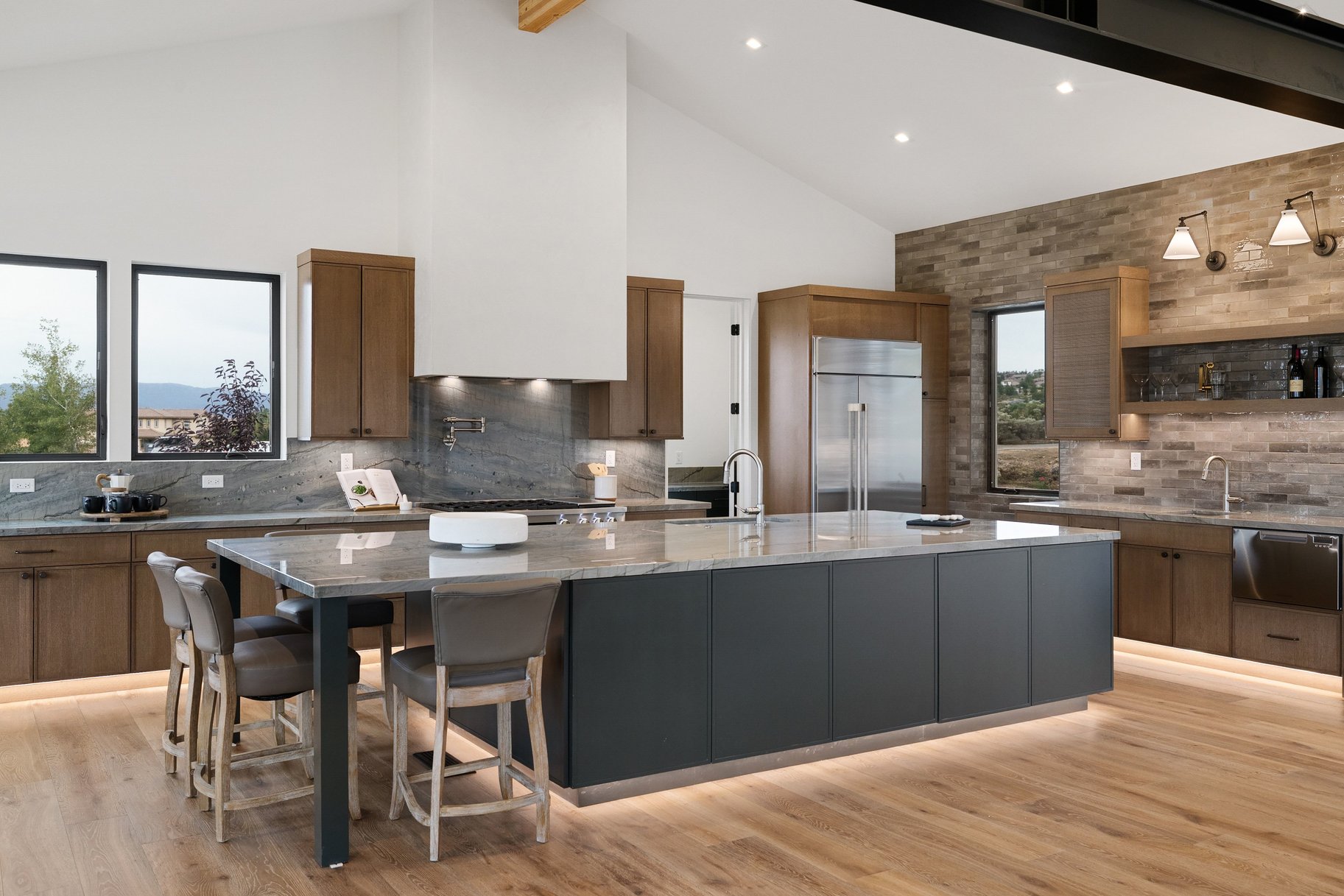  Altmann Craftsmanship. Arrowcreek Address. Uncompromising Finishes. - 物件實景