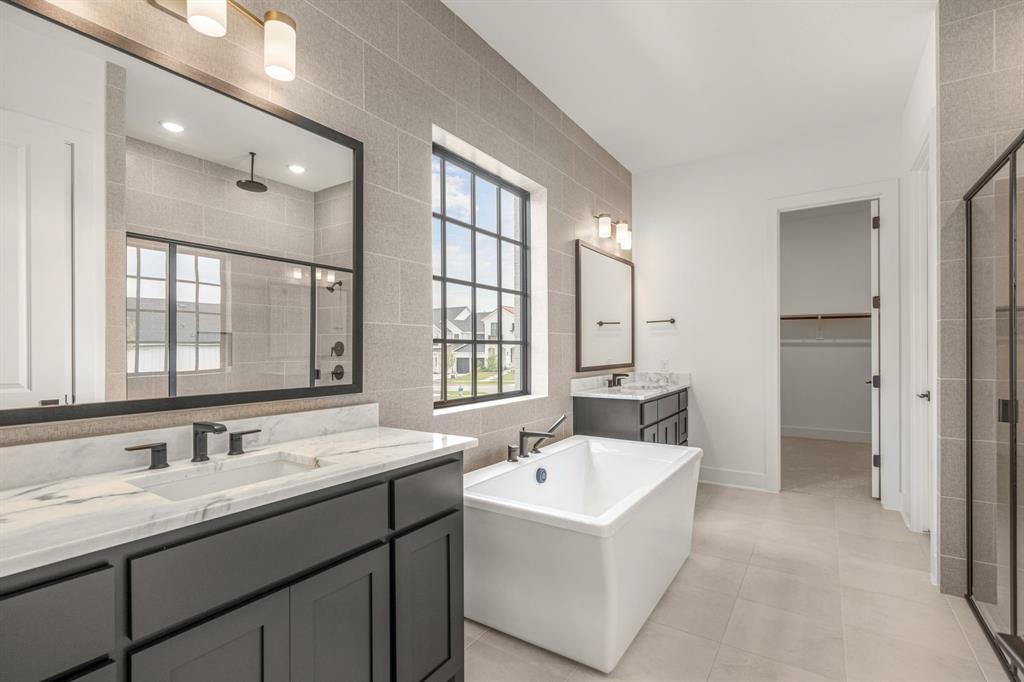 Frisco, Texas, 75033, United States, 5 Bedrooms Bedrooms, ,6 BathroomsBathrooms,Residential,For Sale,1838755