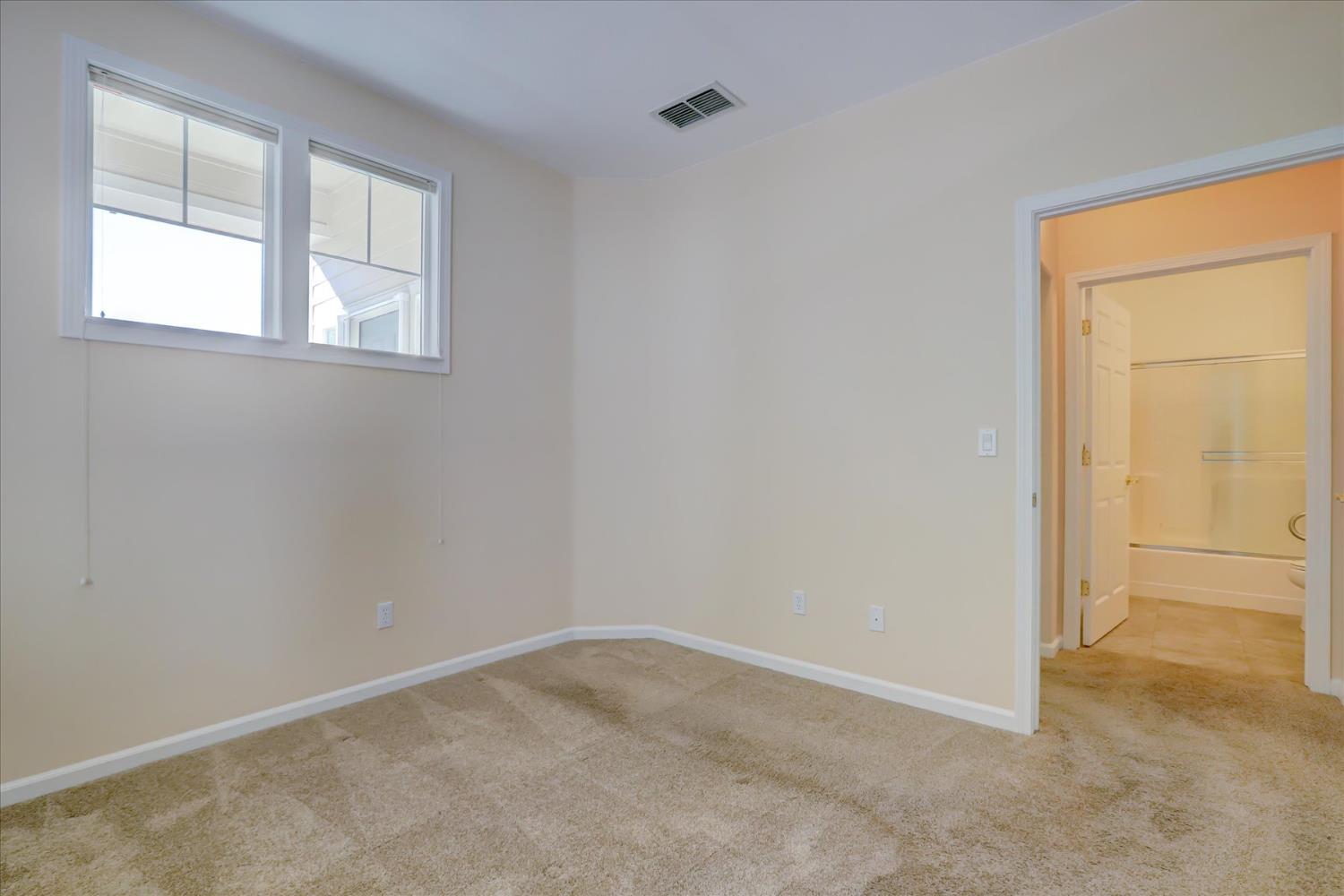 Grass Valley, California, 95945, United States, 2 Bedrooms Bedrooms, ,2 BathroomsBathrooms,Residential,For Sale,1967718