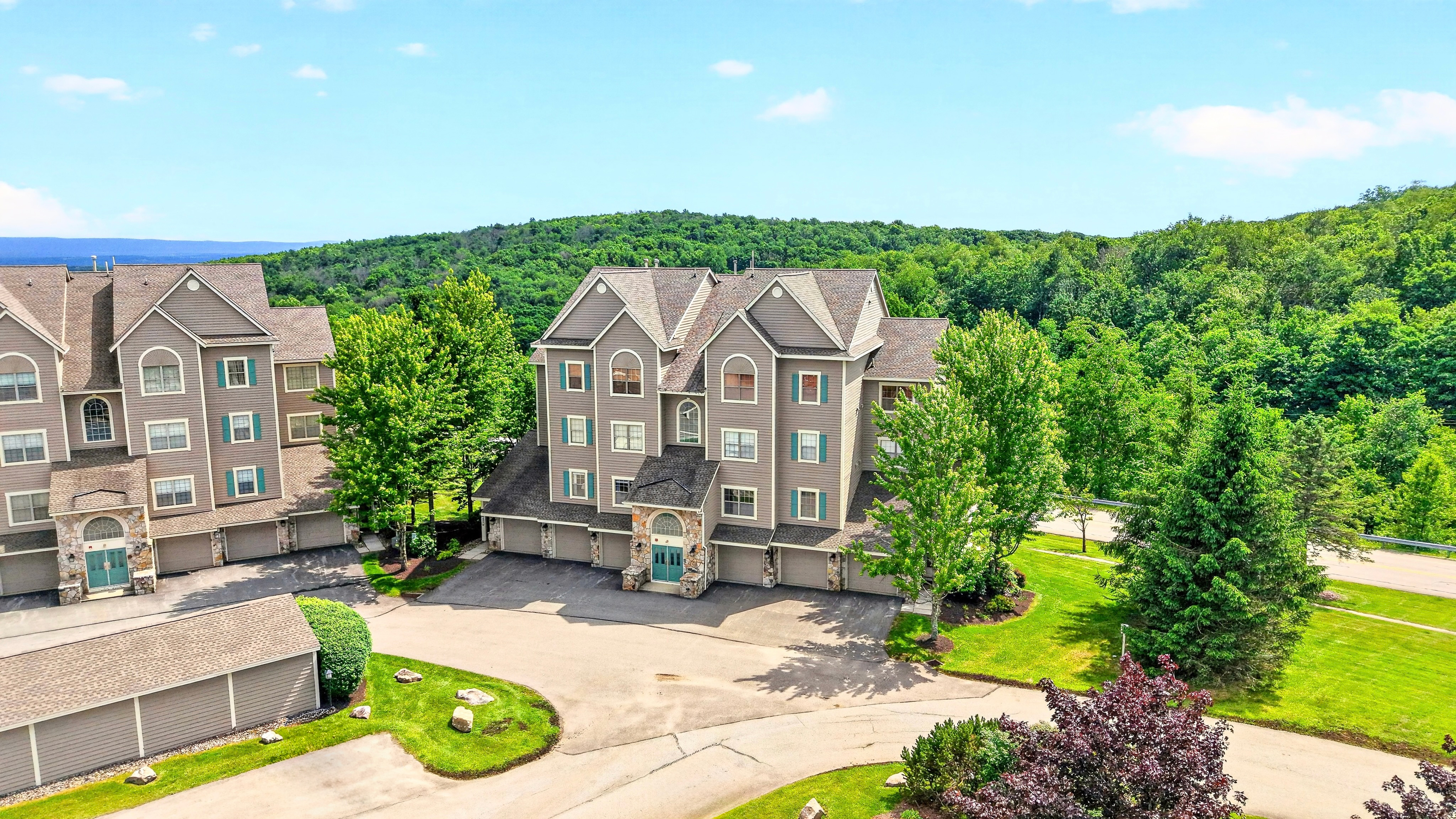  8134 Stonegate Drive, Champion, PA 15622 - 物件實景