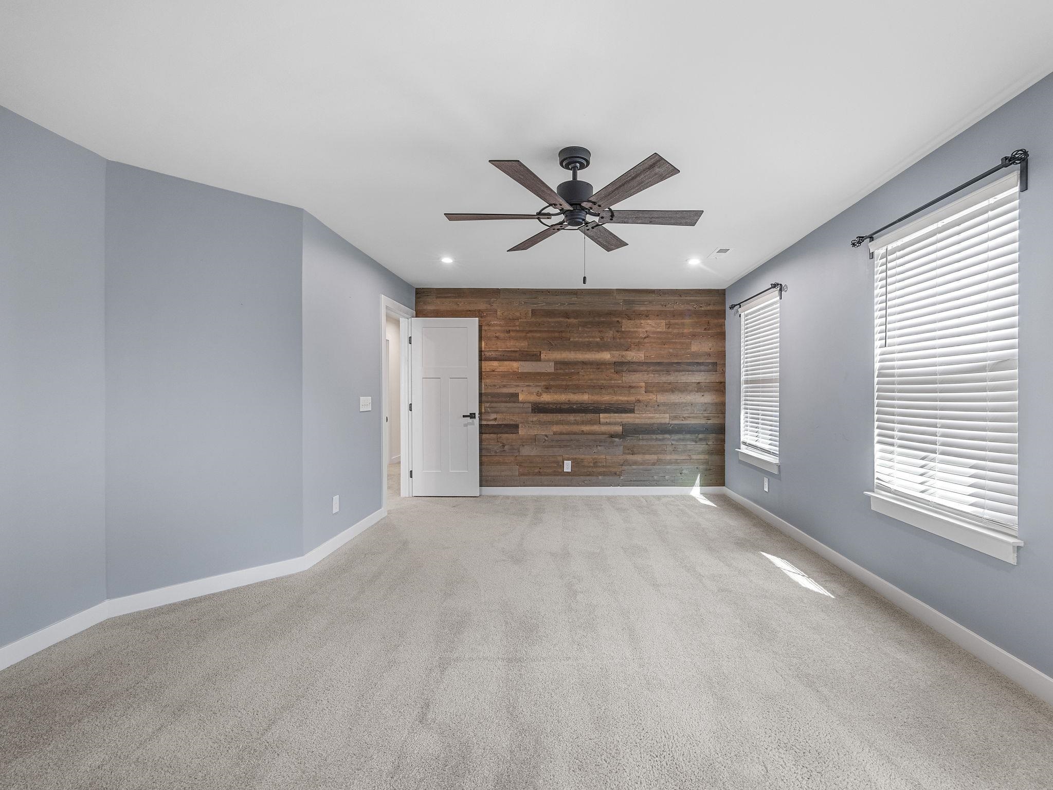 Woodruff, South Carolina, 29388, United States, 5 Bedrooms Bedrooms, ,4 BathroomsBathrooms,Residential,For Sale,1890985