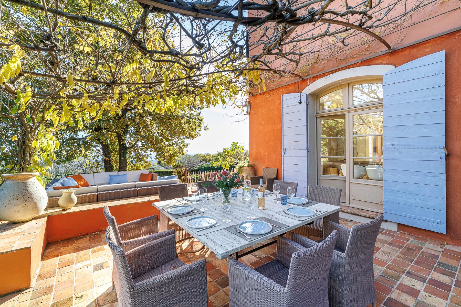 Luxury neo-Provençal bastide in Vence with sea views, heated pool and landscape… - 物件實景