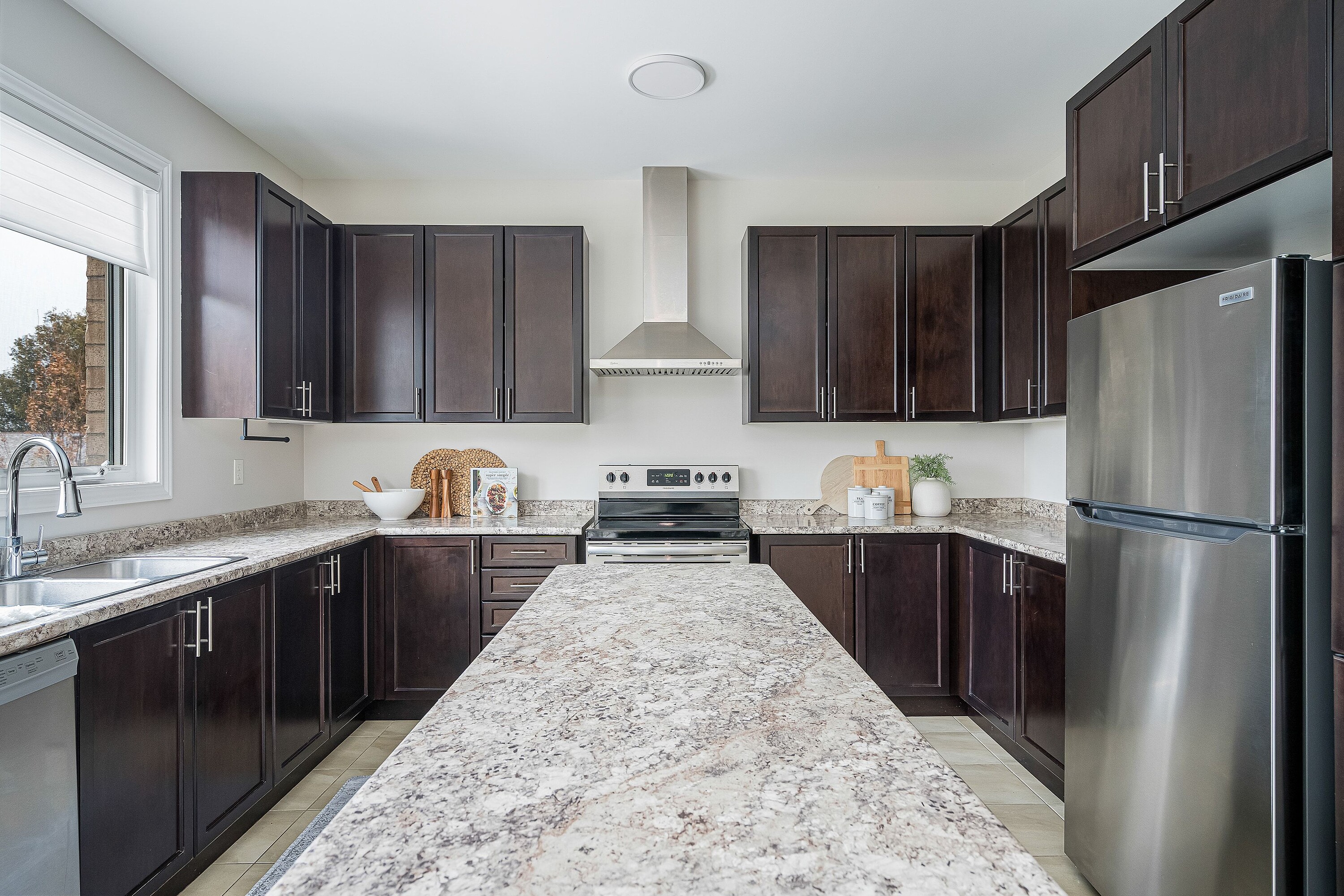  Turn Key Collingwood Home - 物件實景