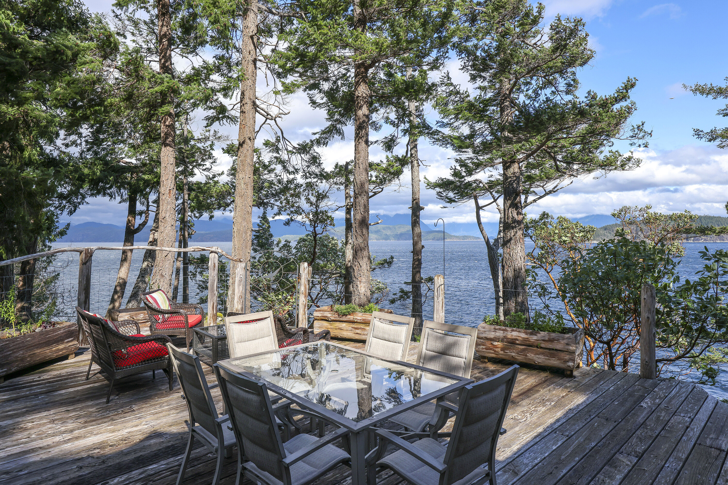  Private Lake Property - 物件實景