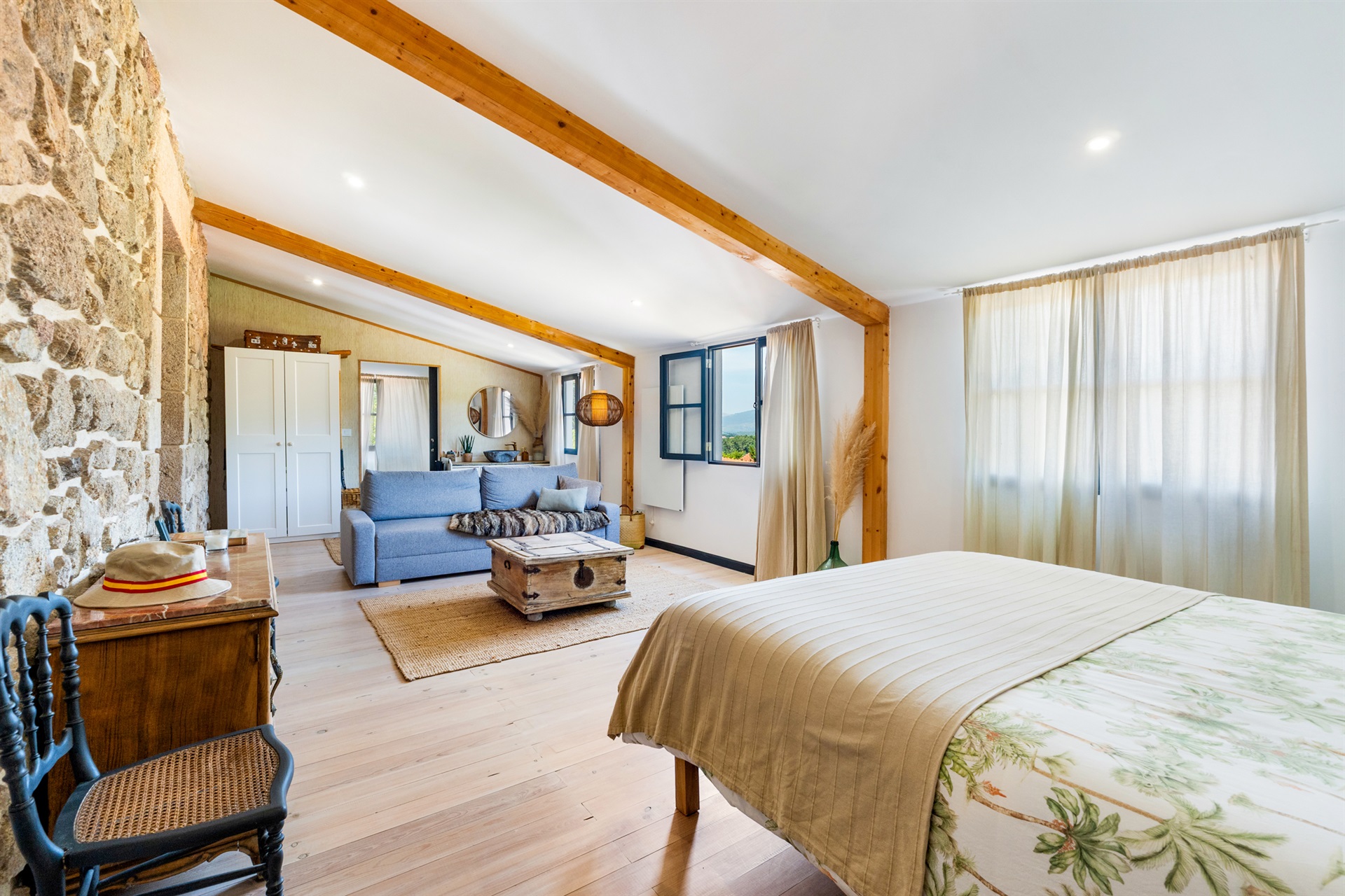  Farm, 6 bedrooms, for Sale - 物件實景