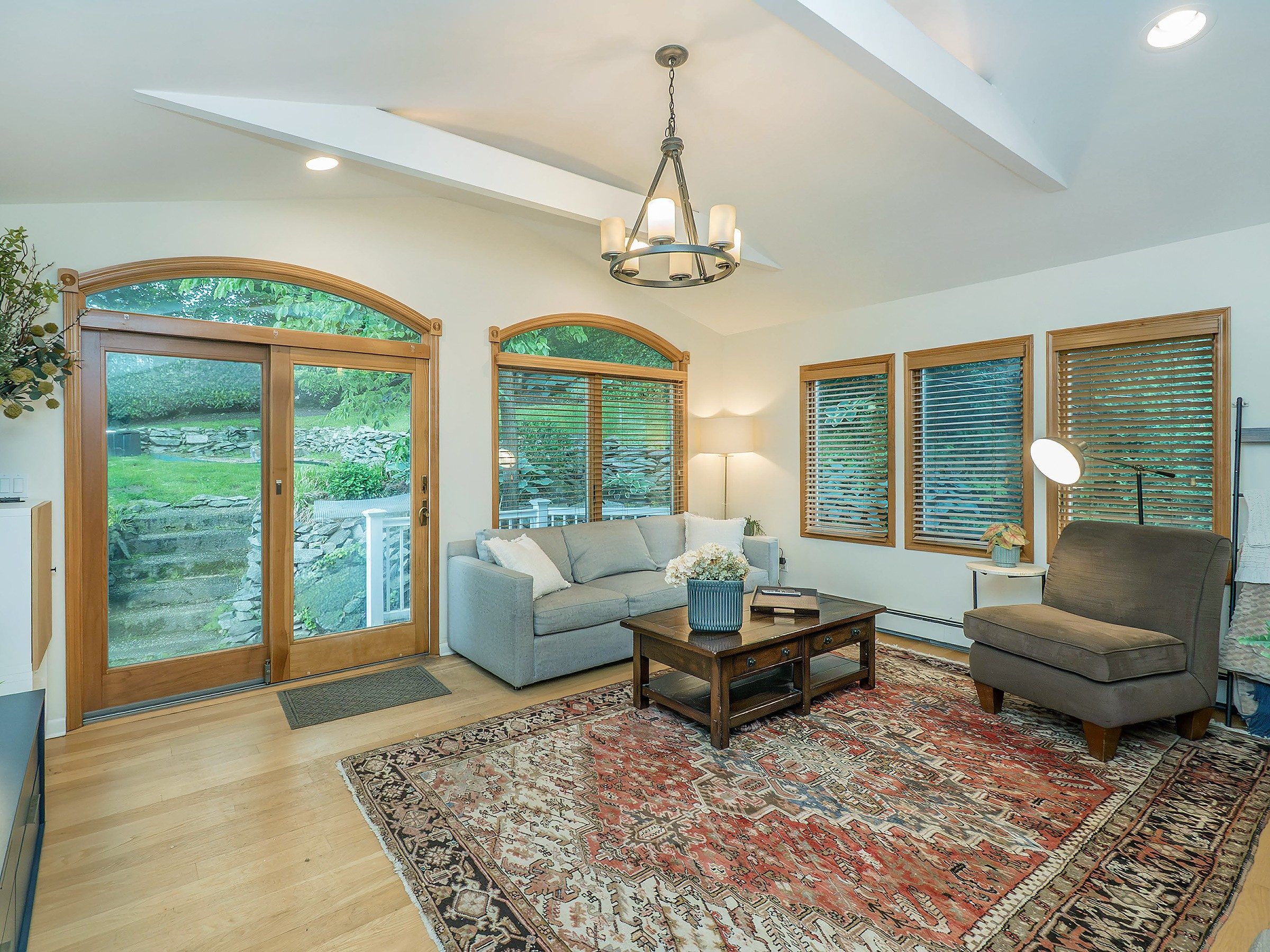  7 Cedar Lane, Glen Head, NY, 11545 - 物件實景