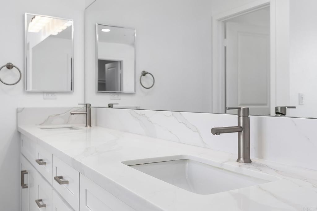 Lemon Grove, California, 91945, United States, 3 Bedrooms Bedrooms, ,3 BathroomsBathrooms,Residential,For Sale,1925665