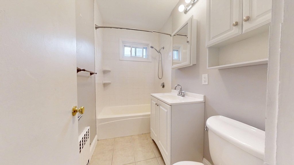 Watertown, Massachusetts, 02472, United States, 5 Bedrooms Bedrooms, ,2 BathroomsBathrooms,Residential,For Sale,1912709