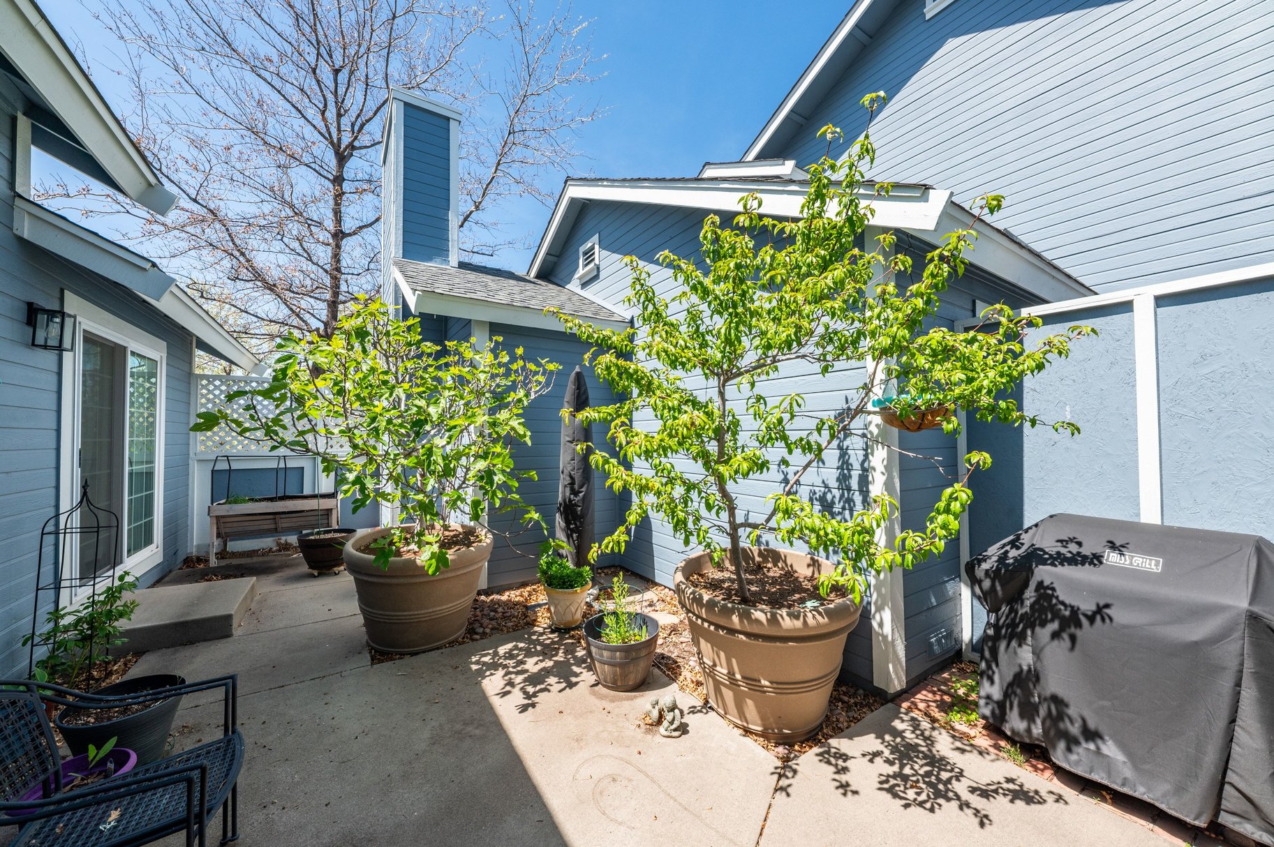  Rebuilt to Impress: Stylish Modern Townhome Retreat - 物件實景