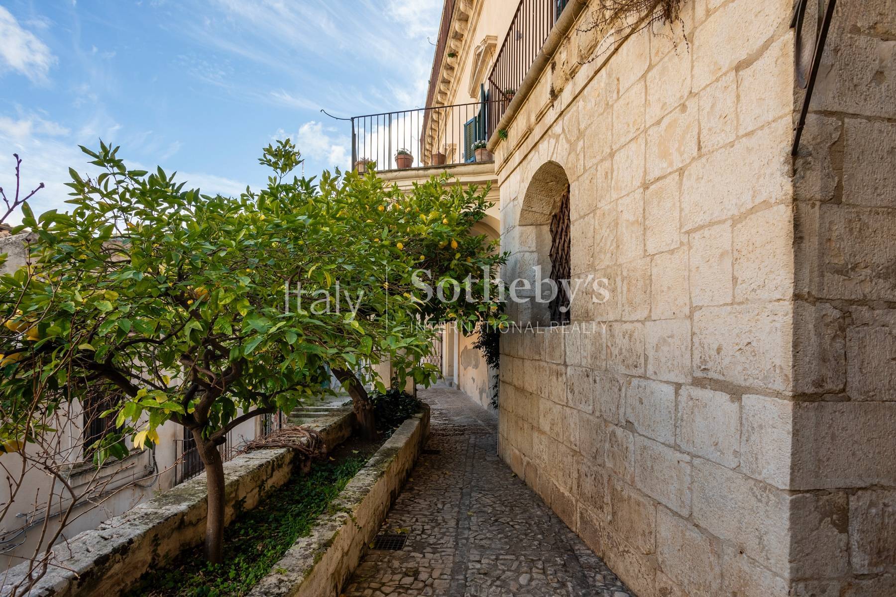  Elegant noble floor in the heart of Modica - 物件實景