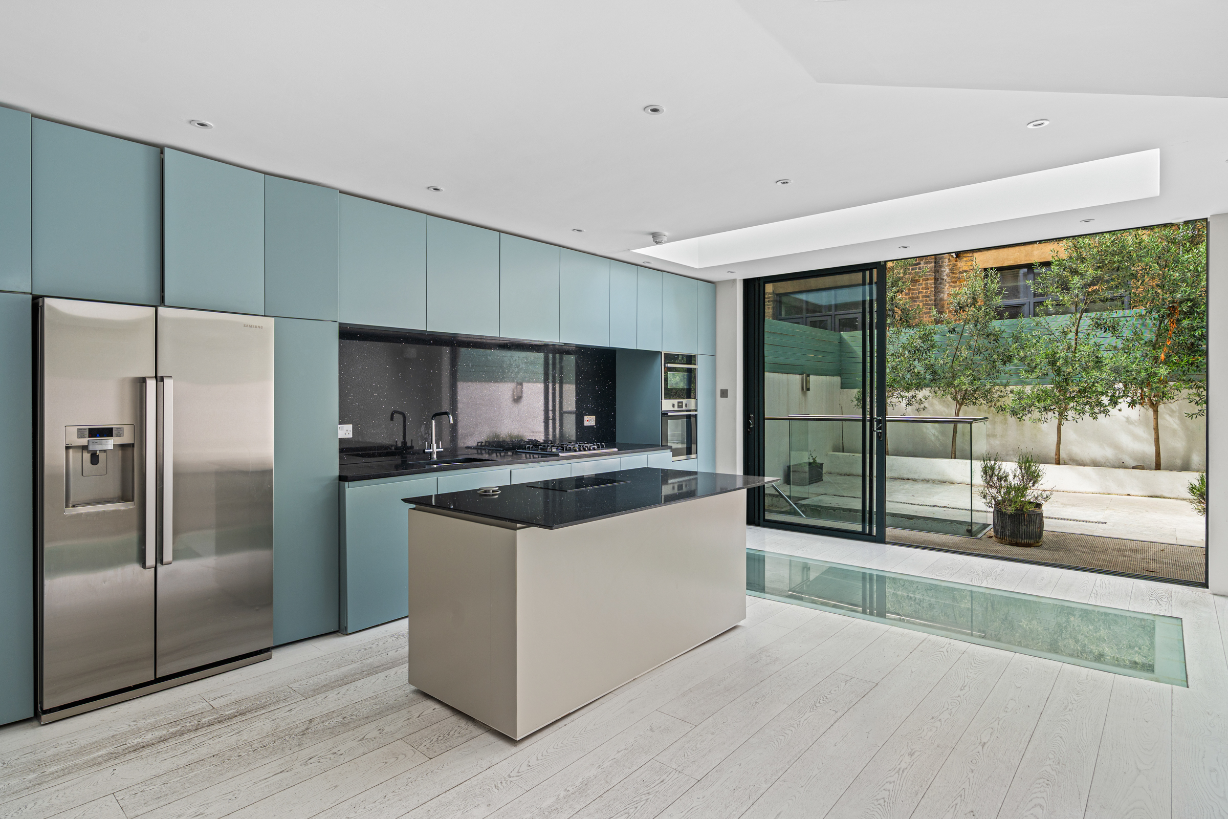  A Contemporary Fulham Family House with a South-Facing Garden - 物件實景