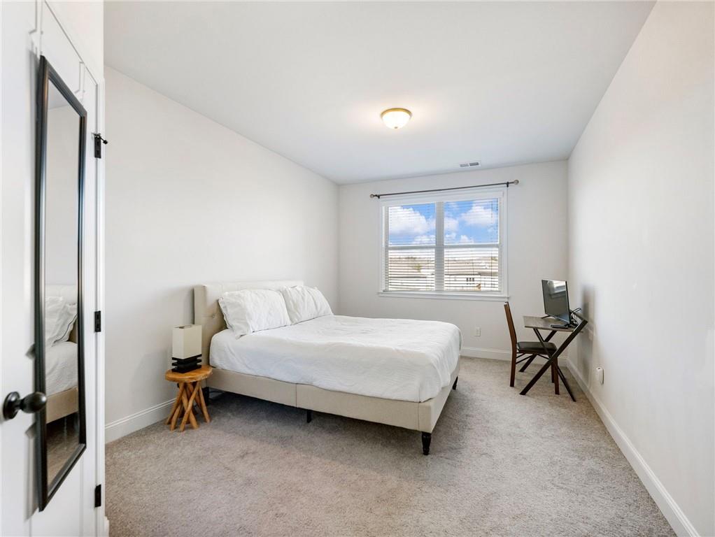 Cumming, Georgia, 30028, United States, 5 Bedrooms Bedrooms, ,4 BathroomsBathrooms,Residential,For Sale,2010449