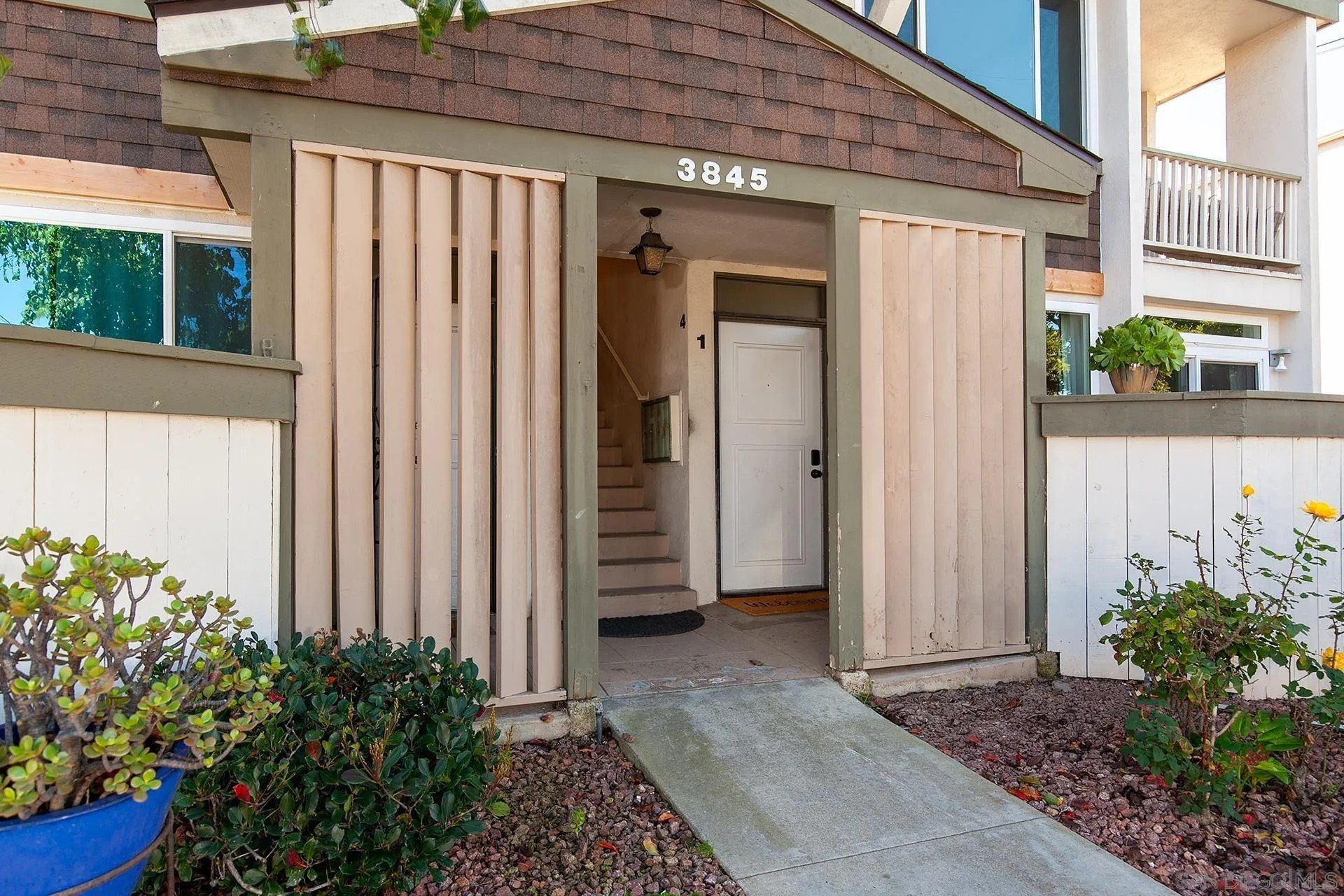 San Diego, California, 92110, United States, 1 Bedroom Bedrooms, ,1 BathroomBathrooms,Residential,For Sale,1999135