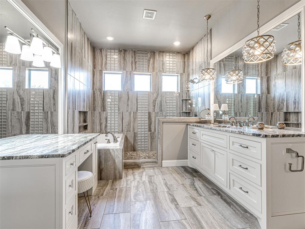 Arcadia, Oklahoma, 73007, United States, 4 Bedrooms Bedrooms, ,5 BathroomsBathrooms,Residential,For Sale,2034097
