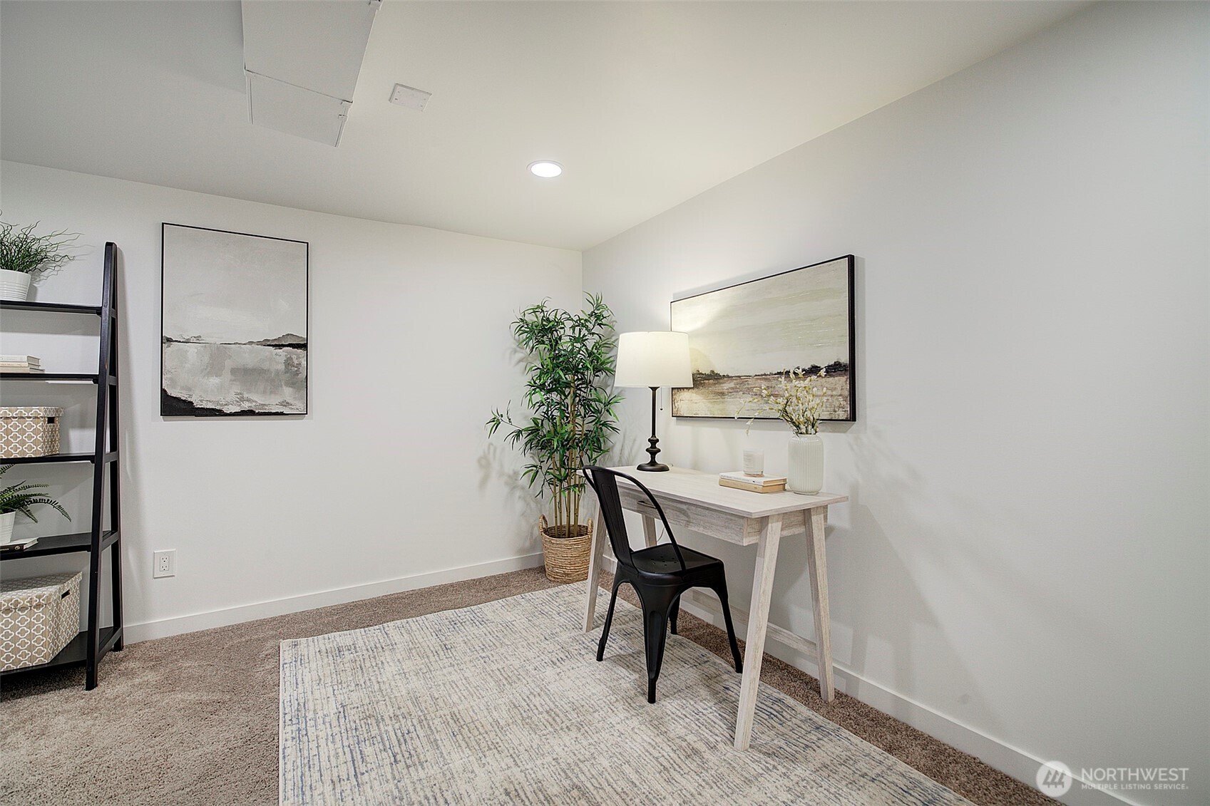 Seattle, Washington, 98126, United States, 3 Bedrooms Bedrooms, ,2 BathroomsBathrooms,Residential,For Sale,1882330