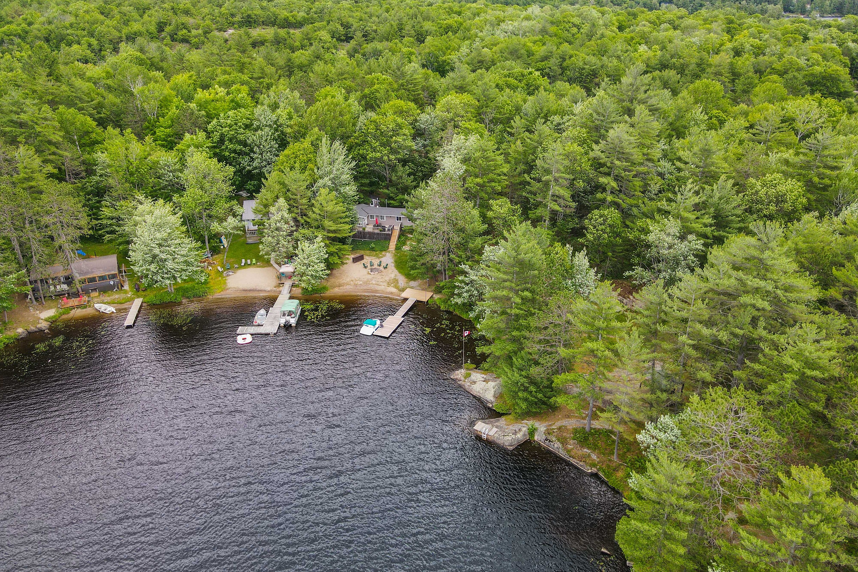  Boat Access Cottage on Kahshe - 物件實景