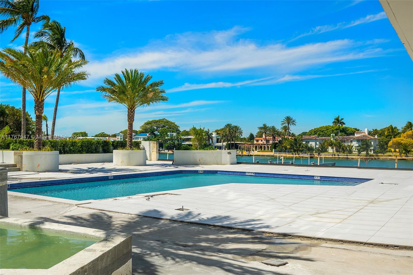 Miami Beach, Florida, 33140, United States, 3 Bedrooms Bedrooms, ,4 BathroomsBathrooms,Residential,For Sale,1745690