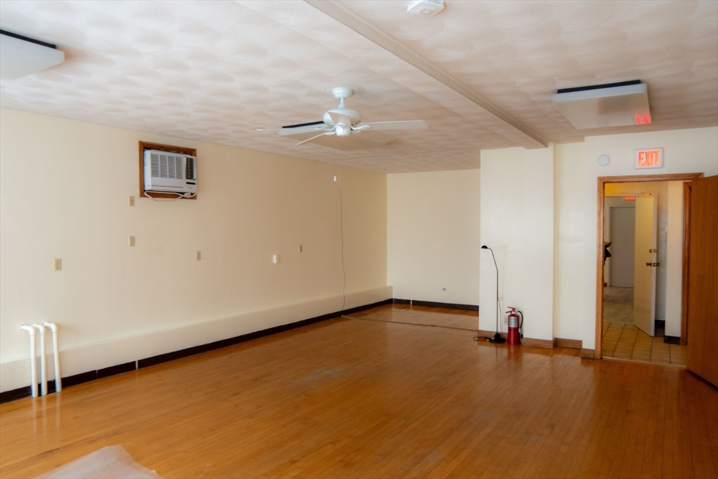 Somerville, Massachusetts, 02143, United States, 7 Bedrooms Bedrooms, ,4 BathroomsBathrooms,Residential,For Sale,2017590