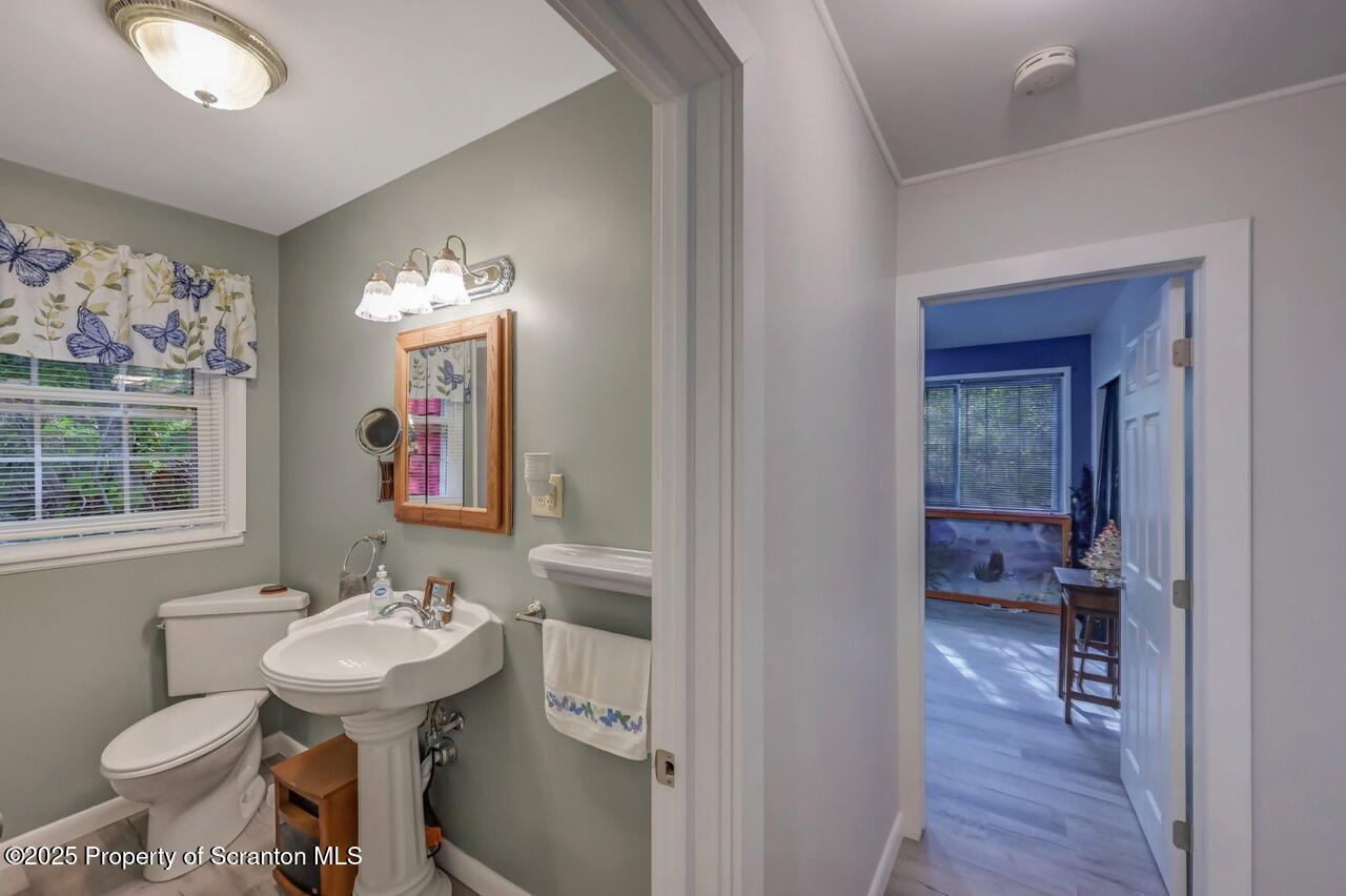 Gouldsboro, Pennsylvania, 18424, United States, 5 Bedrooms Bedrooms, ,2 BathroomsBathrooms,Residential,For Sale,1932796