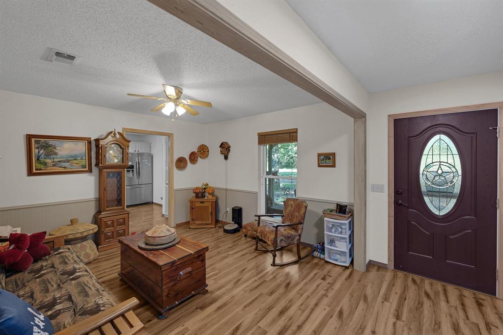 Honey Grove, Texas, 75446, United States, 3 Bedrooms Bedrooms, ,3 BathroomsBathrooms,Residential,For Sale,1840327