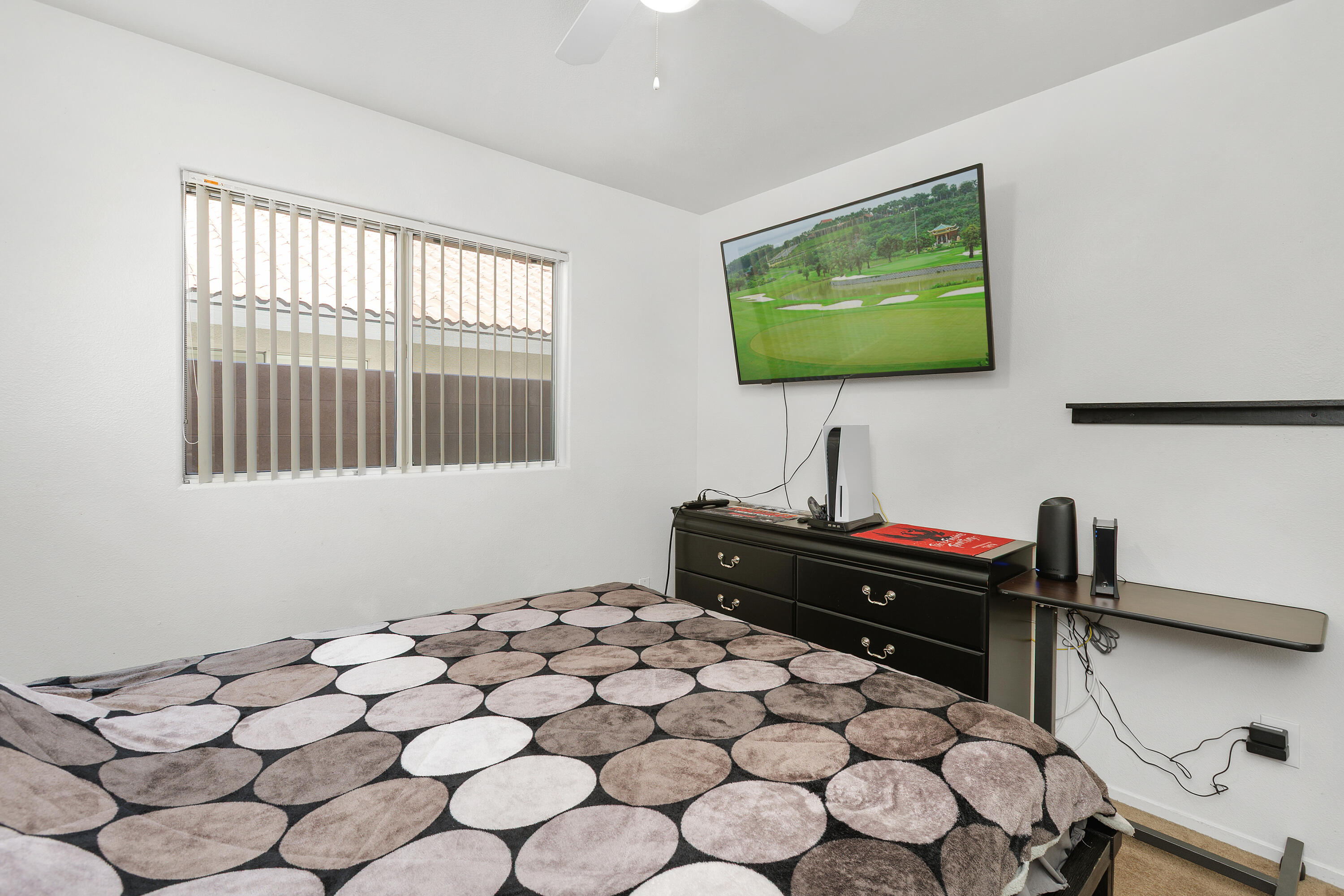 La Quinta, California, 92253, United States, 4 Bedrooms Bedrooms, ,2 BathroomsBathrooms,Residential,For Sale,2003010