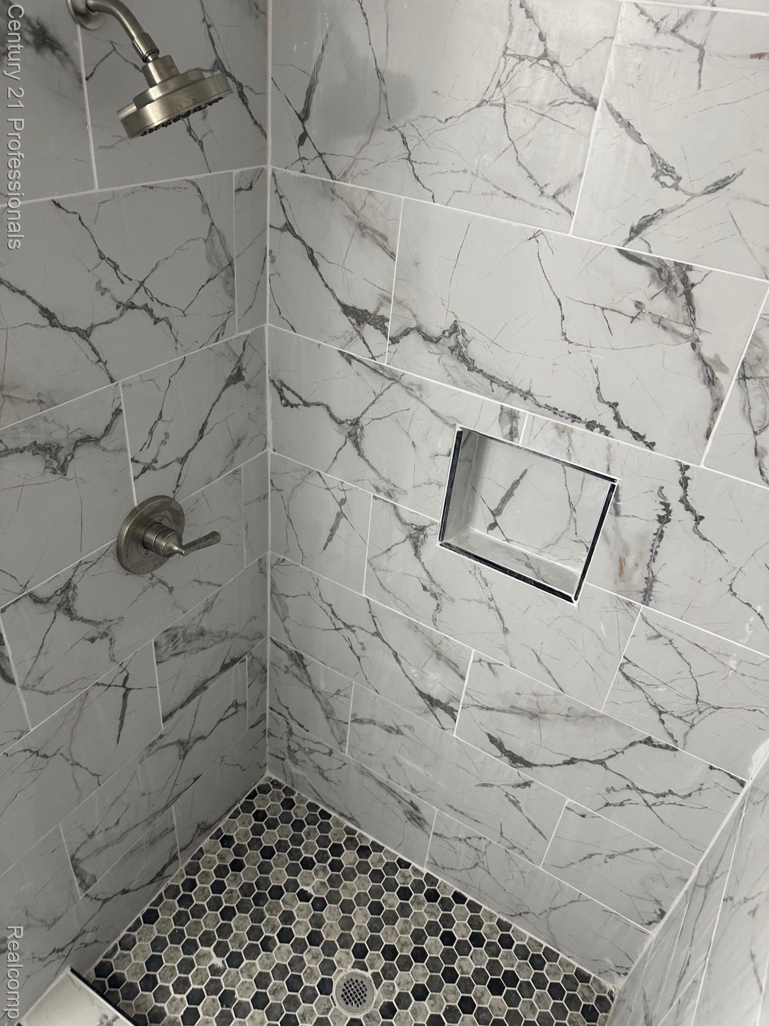 China, Michigan, 48054, United States, 4 Bedrooms Bedrooms, ,2 BathroomsBathrooms,Residential,For Sale,1974308