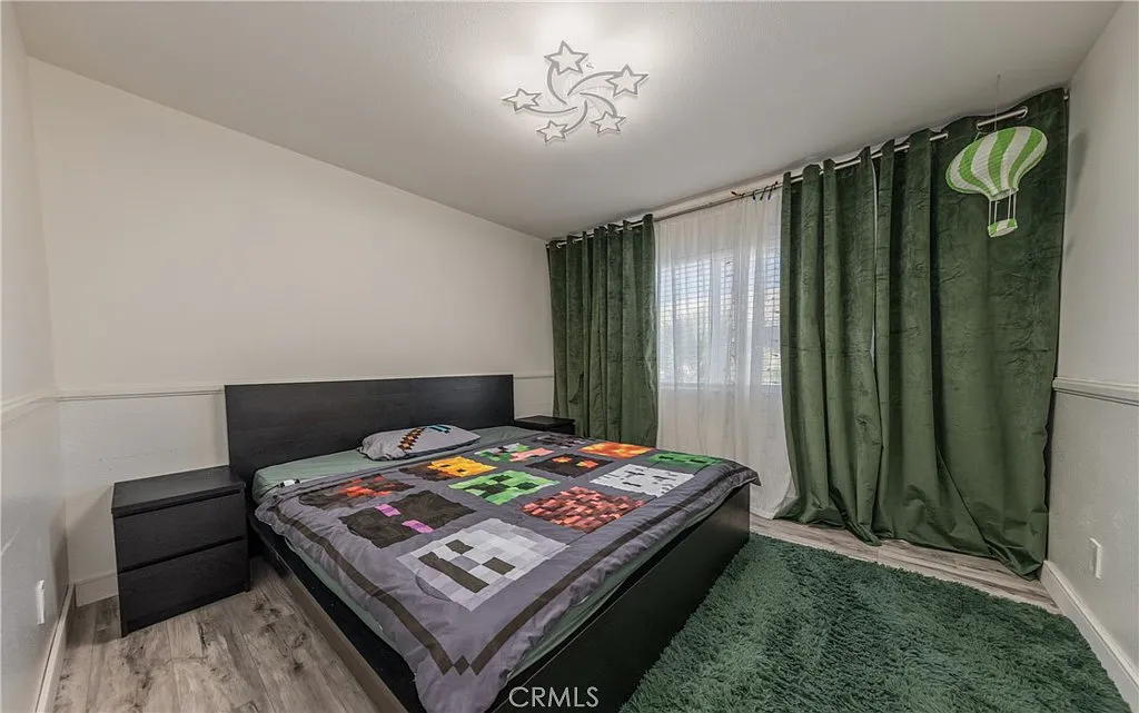 Victorville, California, 92395, United States, 5 Bedrooms Bedrooms, ,3 BathroomsBathrooms,Residential,For Sale,1976138