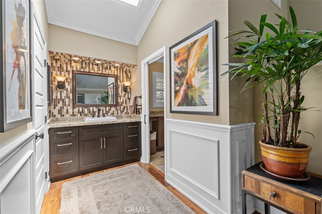Irvine, California, 92620, United States, 1 Bedroom Bedrooms, ,2 BathroomsBathrooms,Residential,For Sale,1906882